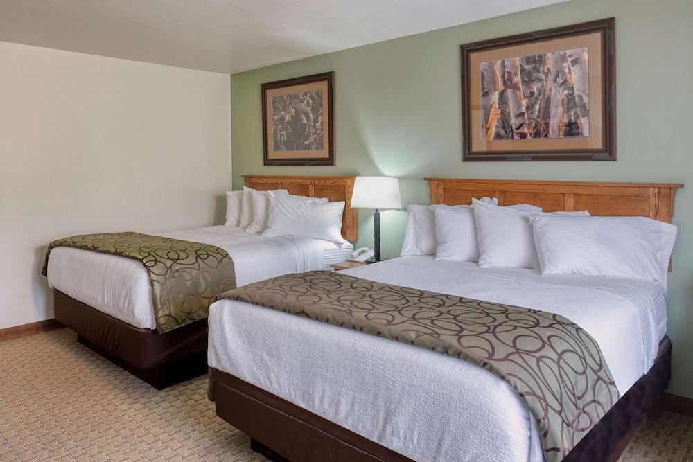 The Ridgeline Hotel At Yellowstone, Ascend Hotel Collection Гардинър Екстериор снимка