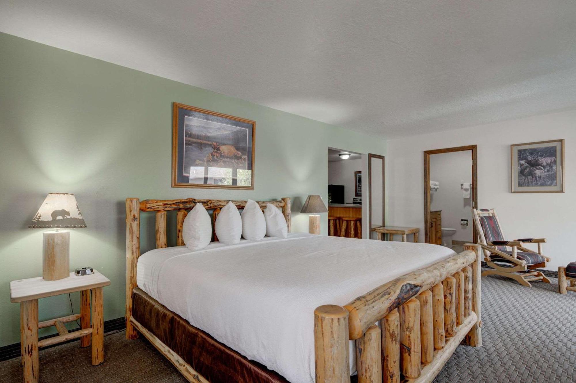 The Ridgeline Hotel At Yellowstone, Ascend Hotel Collection Гардинър Екстериор снимка