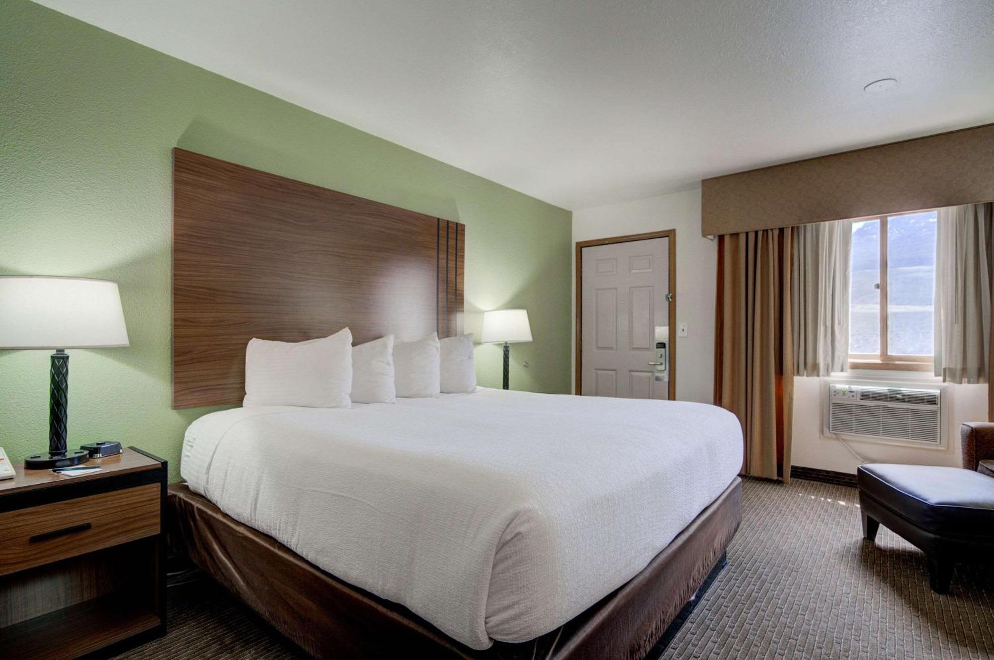 The Ridgeline Hotel At Yellowstone, Ascend Hotel Collection Гардинър Екстериор снимка